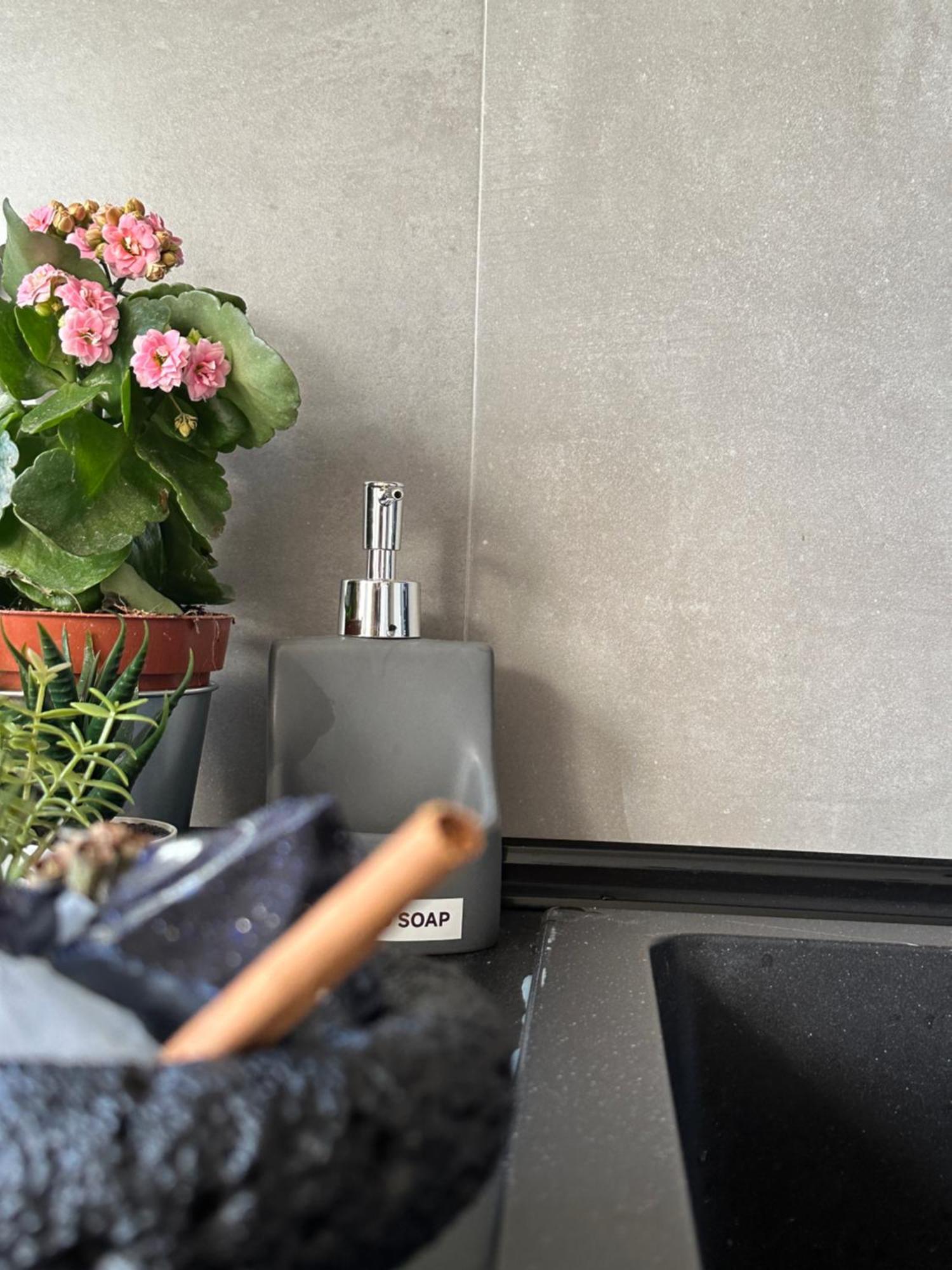 Cozy One Bedroom In Mets, 10-min Walk To Acropolis *