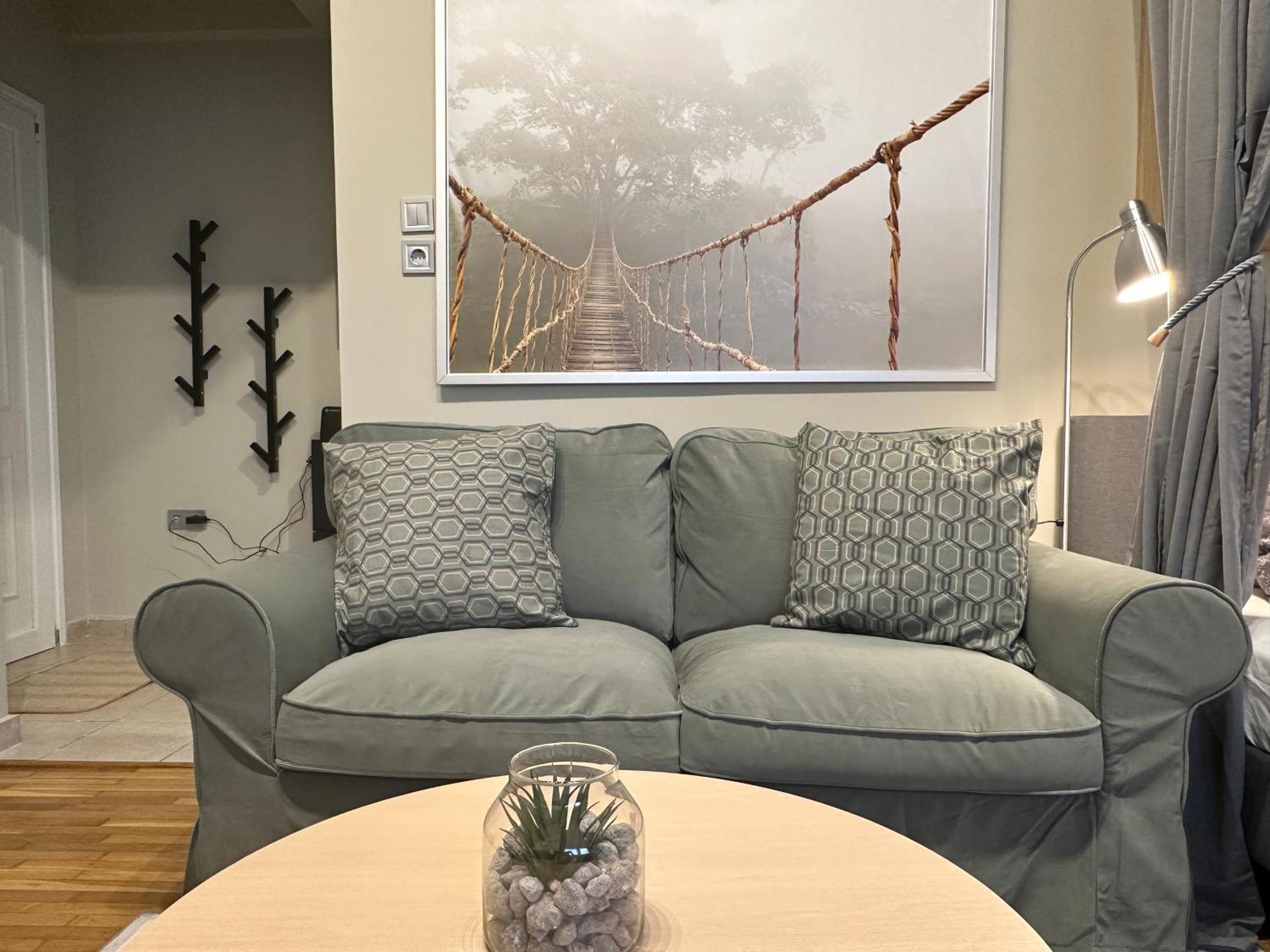 Cozy One Bedroom In Mets, 10-min Walk To Acropolis Appartement